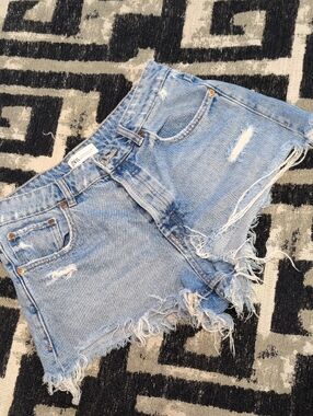 Zara Light Blue Distressed Frayed Hem Denim Shorts